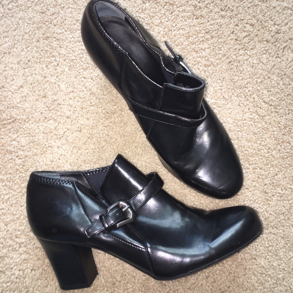 Franco Sarto Leather booties